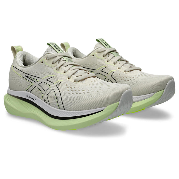 A pair of men's ASICS Glideride max sheos with a tongue tab that matches the outsole colorway.