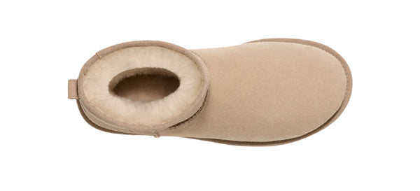 A birds-eye view of this boot shows it has a beige wool lining.