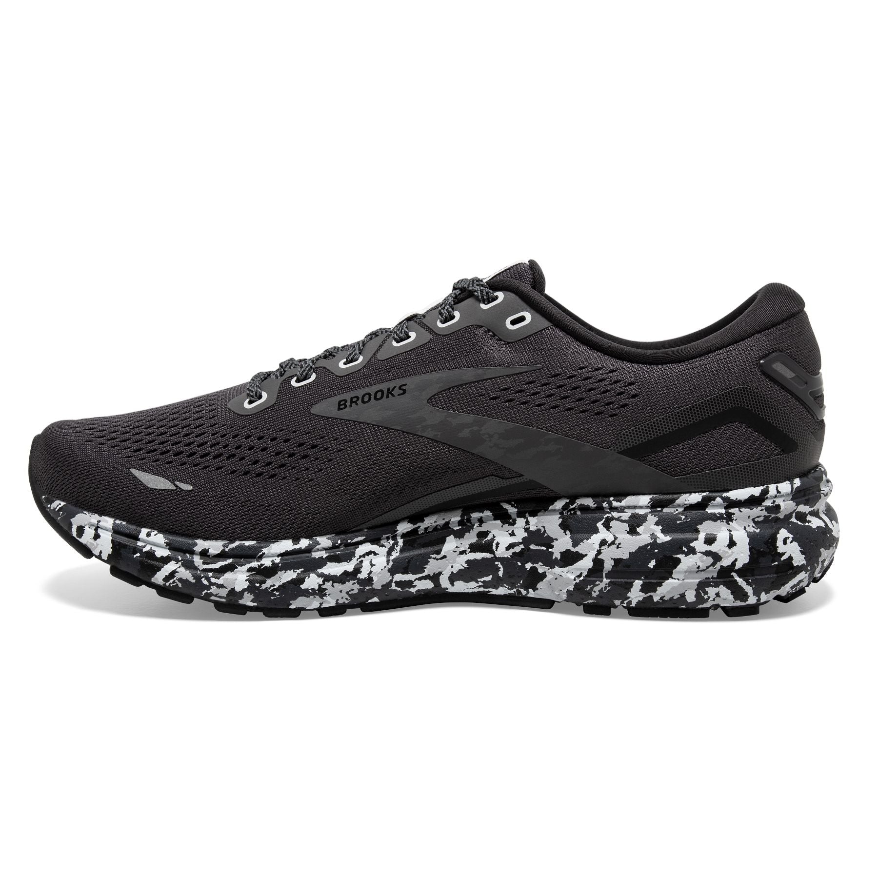 Medial view of the Men's Ghost 15 by Brooks in the color Ebony/Black/Oyster