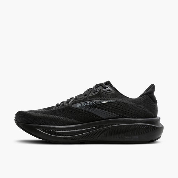 Ridges run through the middle of the midsole.