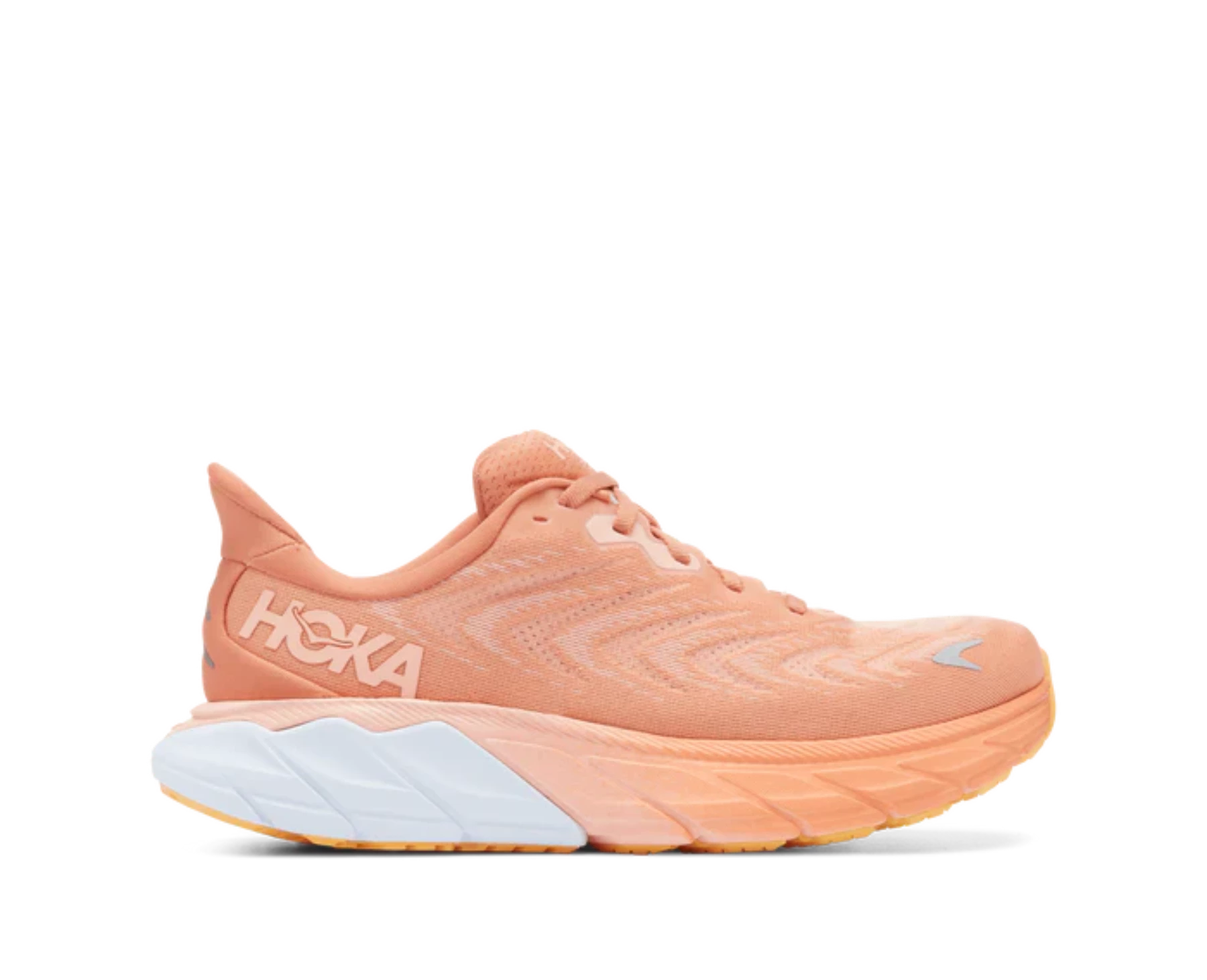Lateral view of the Women's Arahi 6 in SUN BAKED / SHELL CORAL