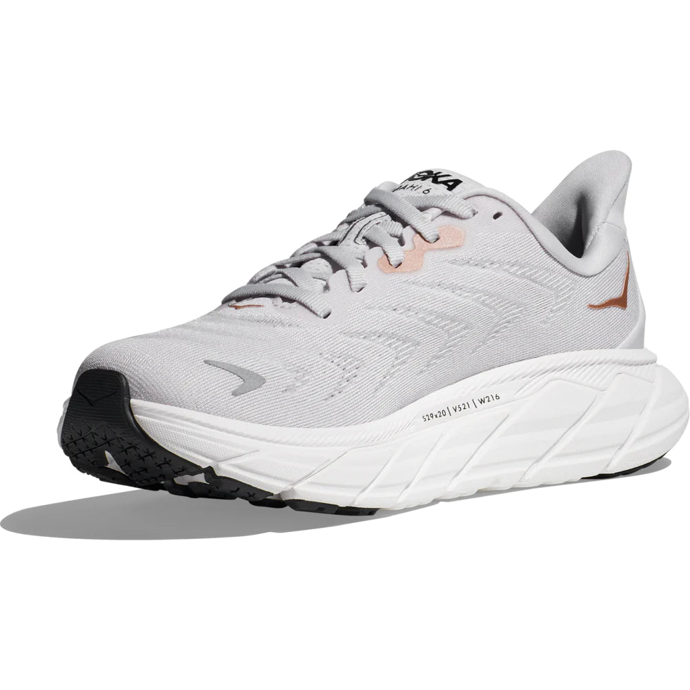 Medial view of the Women's Arahi 6 in the wide D width, color Nimbus Cloud/Rose Gold
