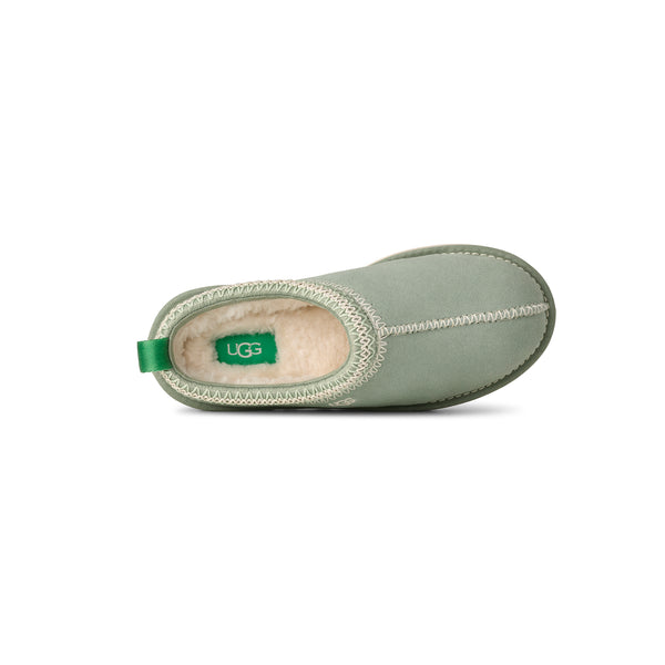 Light green slipper with tan accents