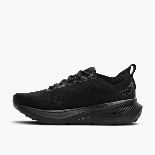 Vertical lines run across the midsole