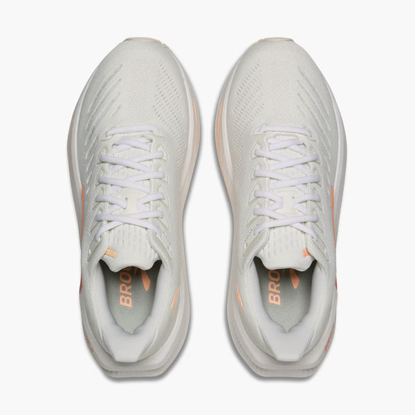 White laces are used to match the upper