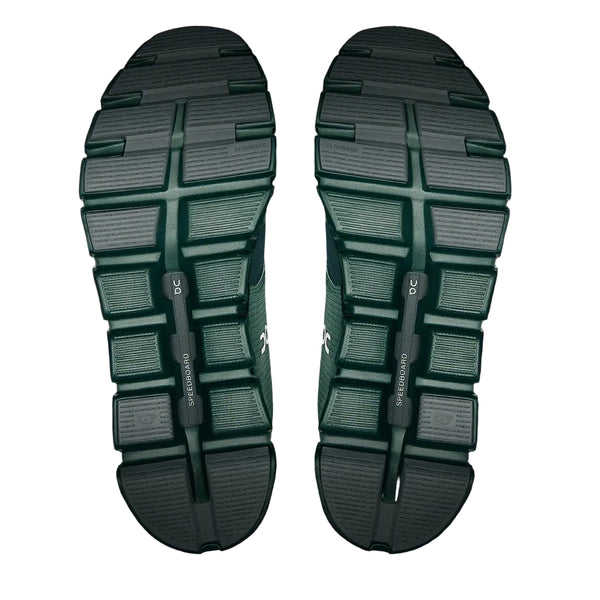 Zero-Gravity CloudTec® provides a cushioned feel