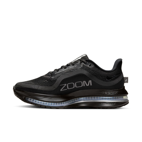 Black running shoe with 'Zoom' branding on a white background