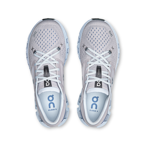 Women's Cloud X 4