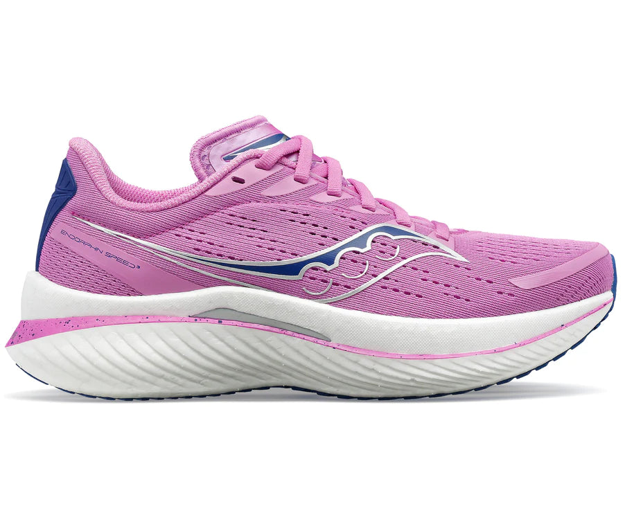 Lateral view of the Women's Endorphin Speed 3 by Saucony in the color Grape/Indigo
