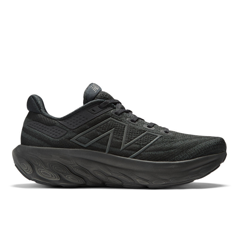 If New Balance only made one running shoe, it would have to be the 1080. The unique combination of reliable comfort and high performance offers versatility that spans everyday to race day. The Fresh Foam X midsole cushioning is built for smooth transitions from landing to push-off, while a second-skin style mesh upper is breathable and supportive.
