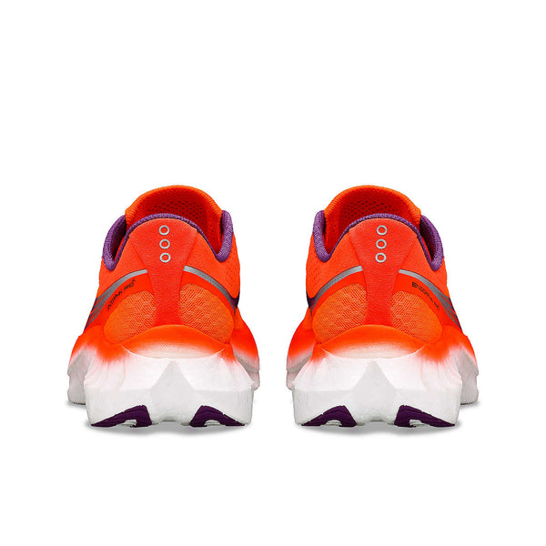 The heel area of the Endorphin Pro 4 has 3 small circles on the back