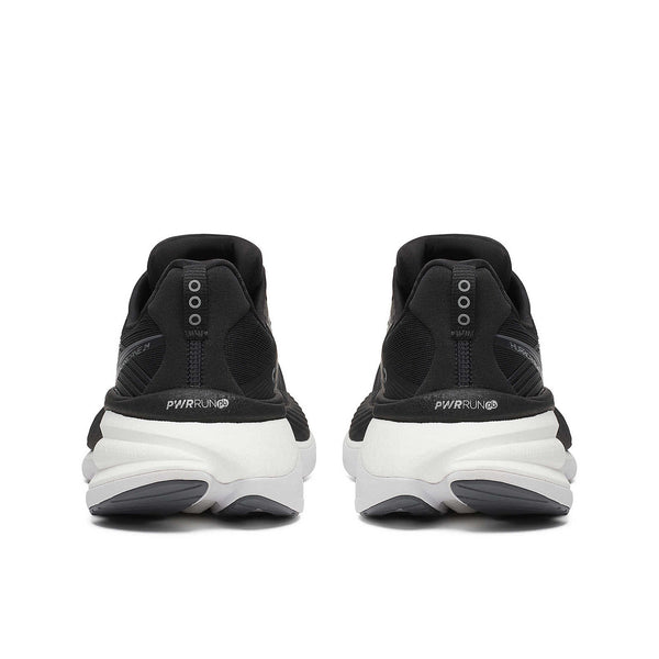 The heel are of the hurricane 24 has a wide bulbus midsole.