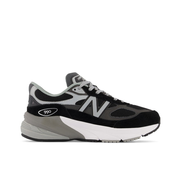 The Kid's 990 is one of the best kids shoes available. They are very durable, fit great and are great for growing feet