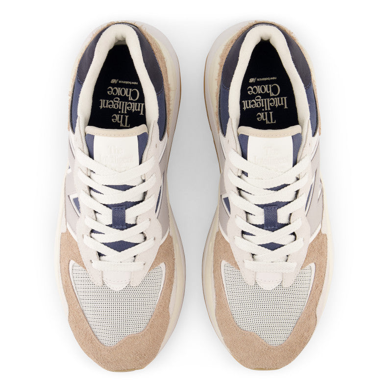 From the top down the NB saying, The Intelligent Choice can be seen on the footbed