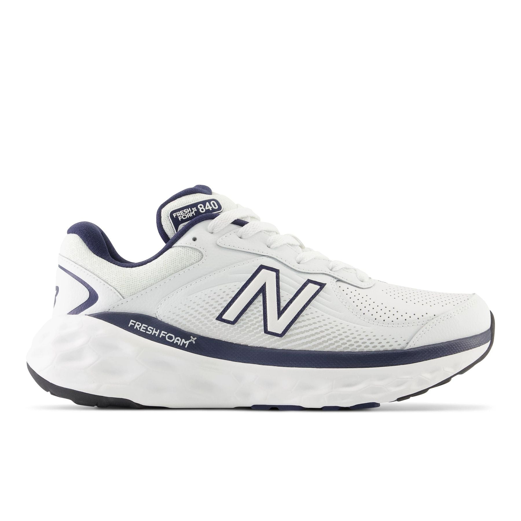 Lateral view of the Men's Leather New Balance MW840 V1 in White/Navy