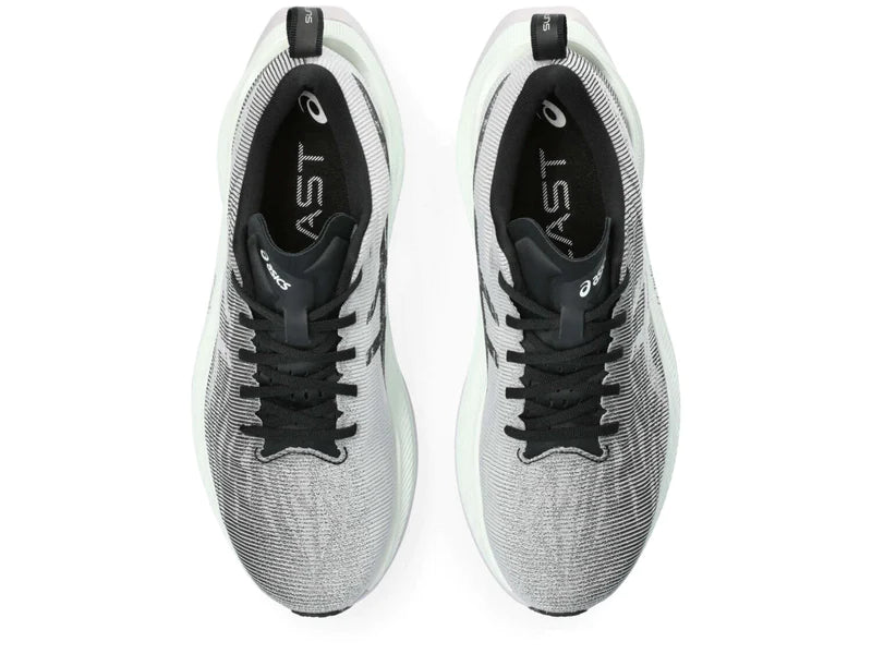 Top view of the Unisex SuperBlast from ASICS in the color White/Lilac Hint