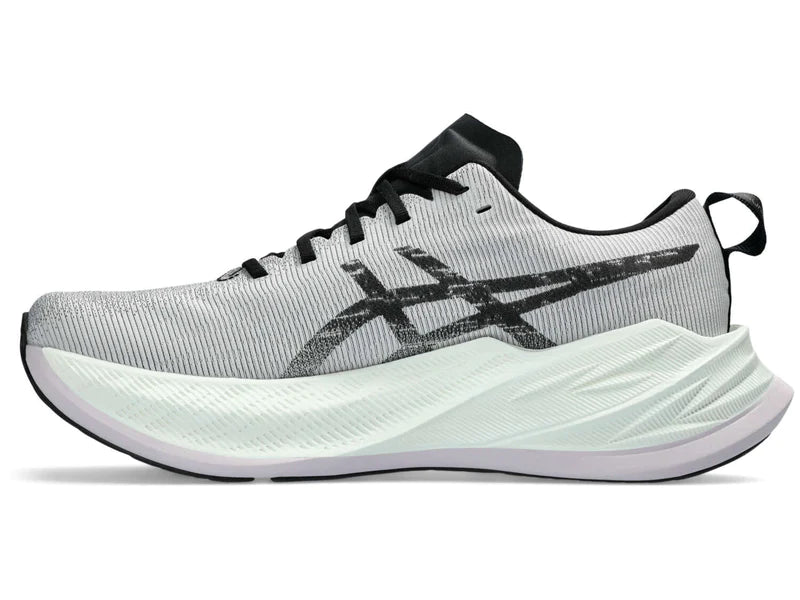 Medial view of the Unisex SuperBlast from ASICS in the color White/Lilac Hint