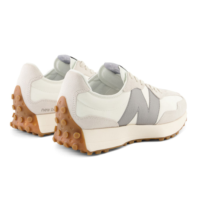 Back angle view of the Men's 327 in Moonbeam/Grey