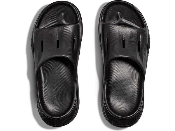 Top view of the Men's Ora Recovery Slide 3 by HOKA in all Black