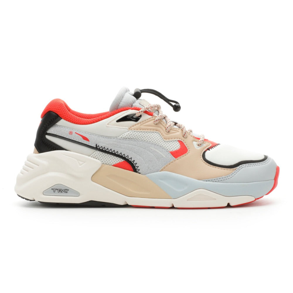 Influenced by past retro running models and trainers, the Women's Puma TRC Mira Retro Grade Casual Shoes take extra inspiration from the Mira star for out-of-this-world streetwear energy. Multi-dimensional features add a complex depth to the upper, while signature Puma hints add classic sneakerhead-approved style.