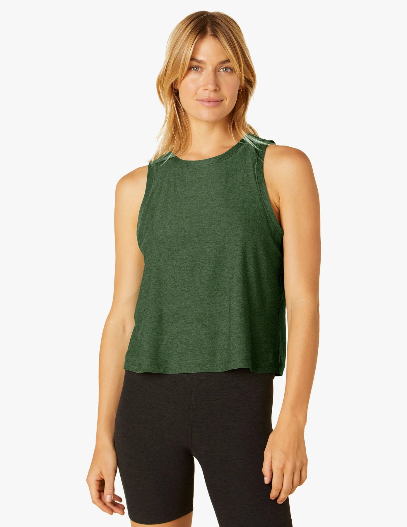 Meet your new favorite tank, the Beyond Yoga Featherweight Muscle Tank  is equal parts comfy and chic. Certainly falls into the both the fashion and performance category. Made from our ultra light Featherweight Spacedye fabric in a relaxed silhouette. You'll wear this from studio-to-street.