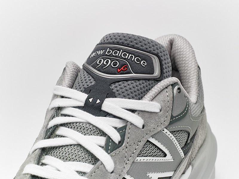 The New Balance 990’s original designers were tasked with creating the single best running shoe on the market. The finished product more than lived up to its billing. When it hit shelves for the first time in 1982 the 990 sported an elegantly understated grey colorway, and a then unheard of three-figure price tag.