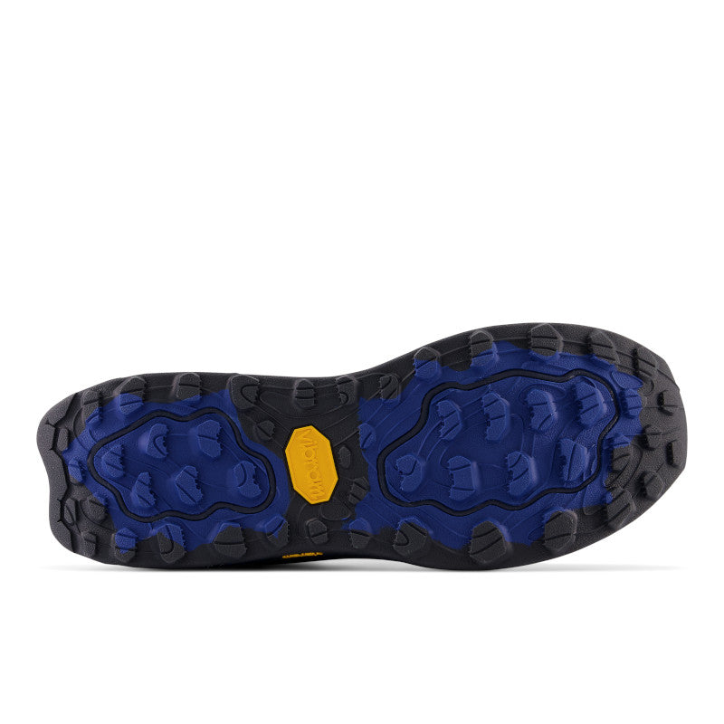 Bottom (outer sole) view of the Men's Hierro V7 Gortex trail shoe by New Balance in the color Eclipse/Natural Indigo
