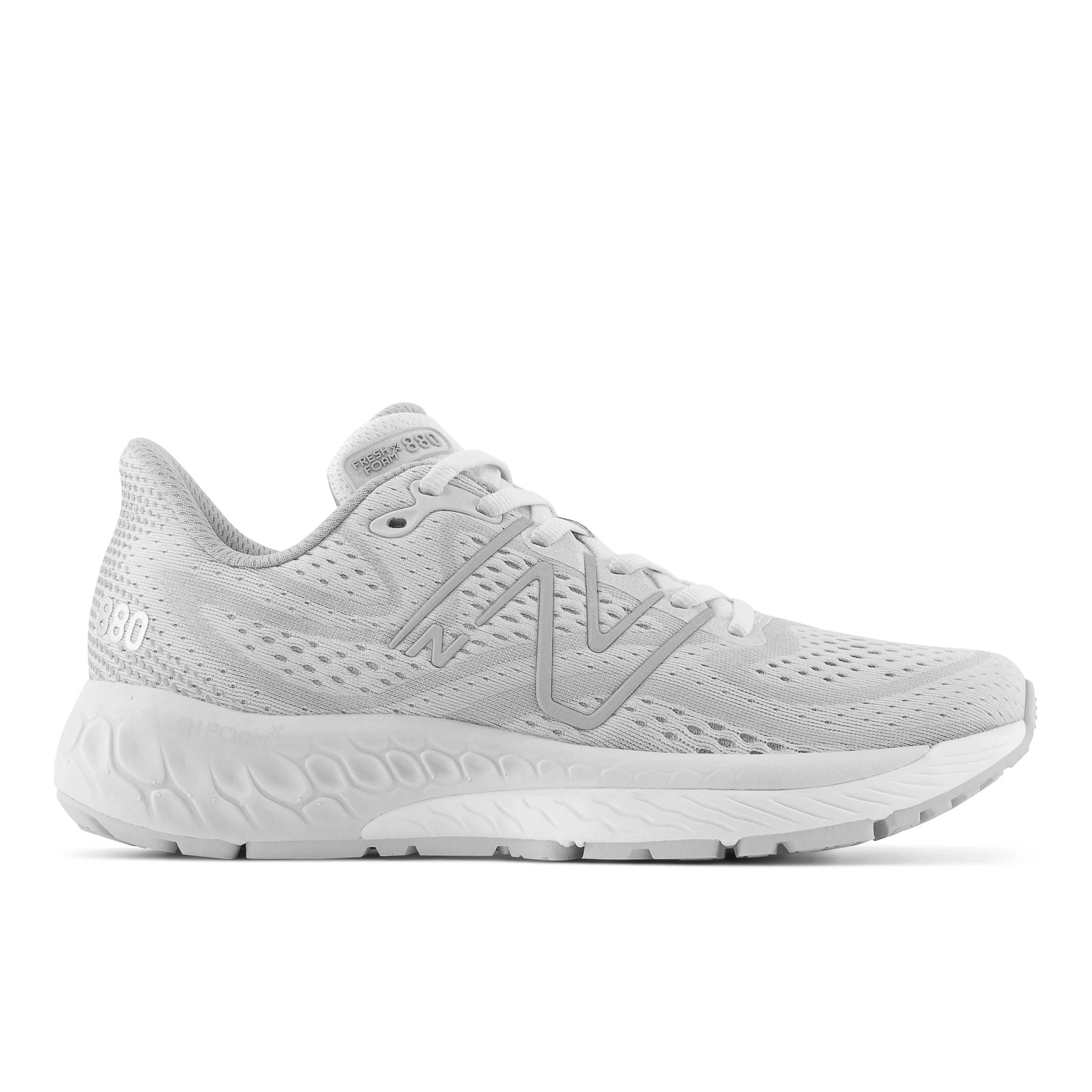 Lateral view of the Women's 880 V13 by New Balance in the color White/White