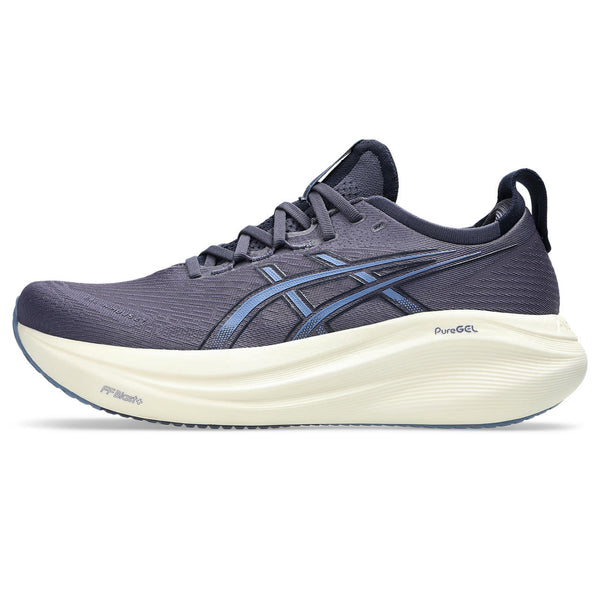 The medial side of this Nimbus 27 has the words Pure Gel and FF Blast on the midsole.