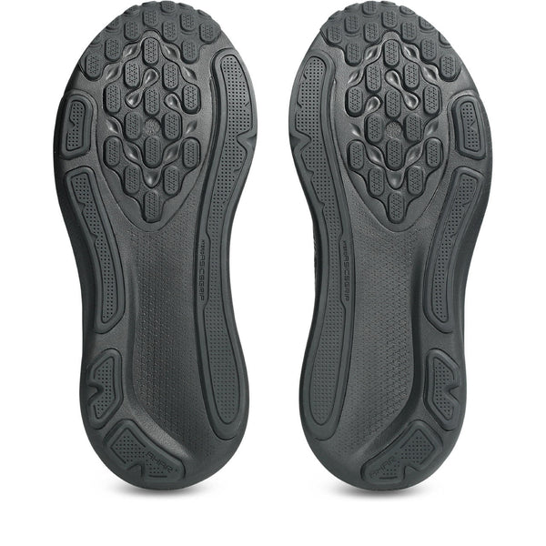 Black rubber is used on the outsole. 