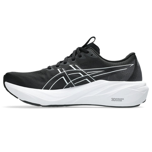 3d guidance system is printed on the midsole on the medial side.