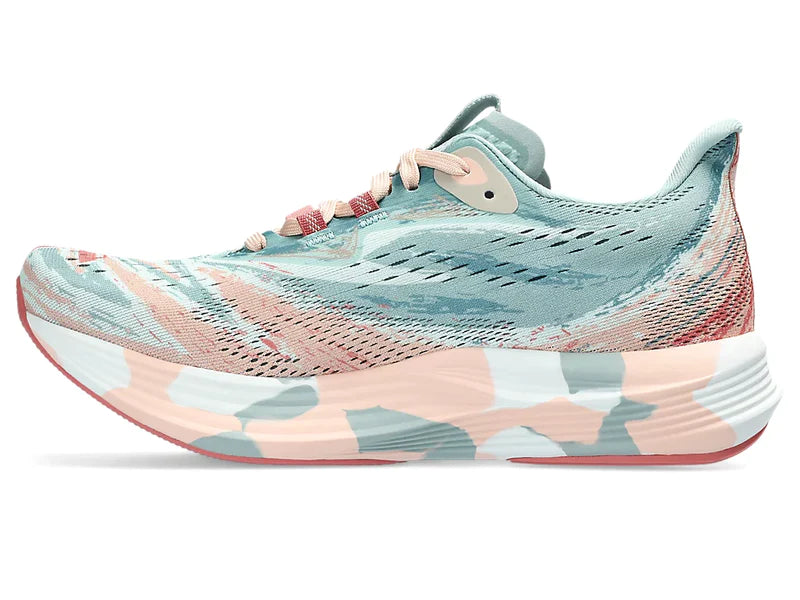 Medial view of the Women's Noosa Tri 15 in Pure Aqua/Pale Apricot