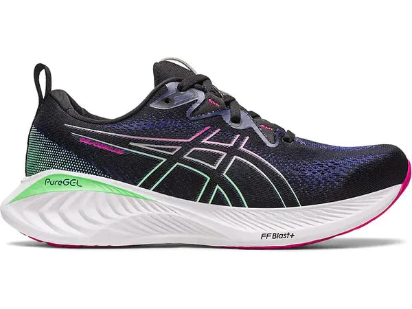 Lateral view of the Women's Cumulus 25 in Black/Pink Rave