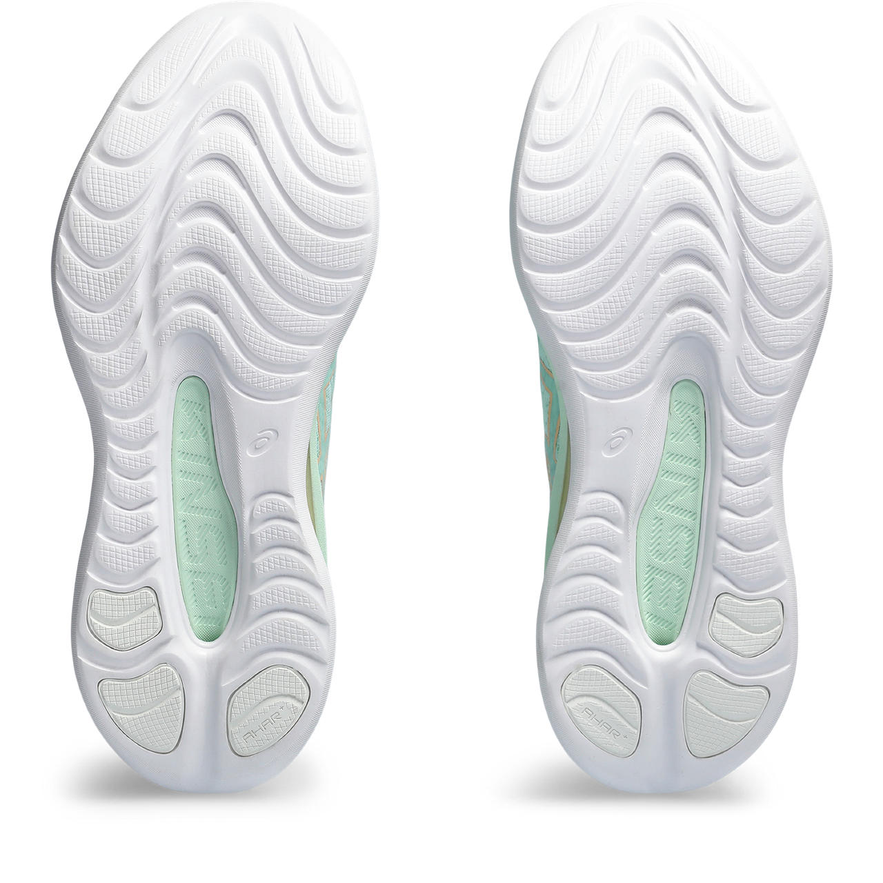 The outsole of the ASICS Kinsei Max has lots of midsole material that goes stright to the ground.  This feature makes the shoe very soft adn cushioned.