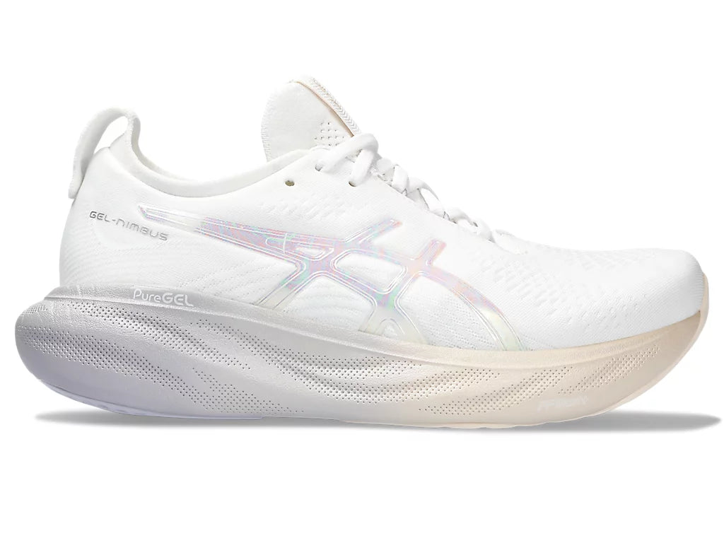 Lateral  view of the Women's Nimbus 25 in Anniversary White/Rose Dust