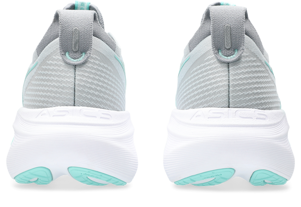 The heel view of this Gel-Nimbus 27 shows ASCIS written across the top of the midsole. 
