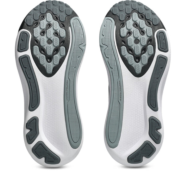 Grey and black rubber is used on the outsole. 