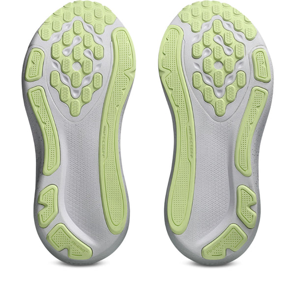 Neon green rubber is used on the outsole