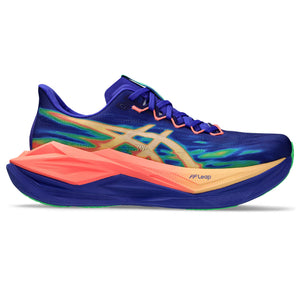 The Superblast 3 comes in a Unisex sizing in a gret colorway that works on this fast shoe.