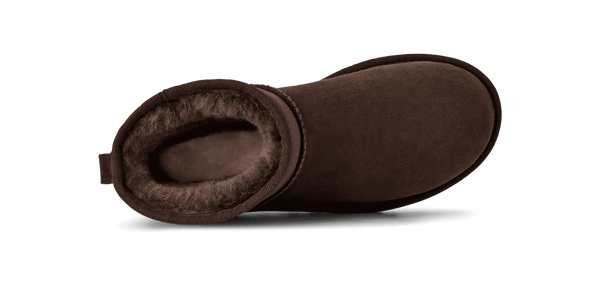 A birds-eye view of this boot shows it has a deep brown wool lining. 