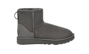 The UGG Classic Mini is crafted with their famously soft sheepskin, which naturally wicks away moisture so you can wear it anywhere – both indoors and out