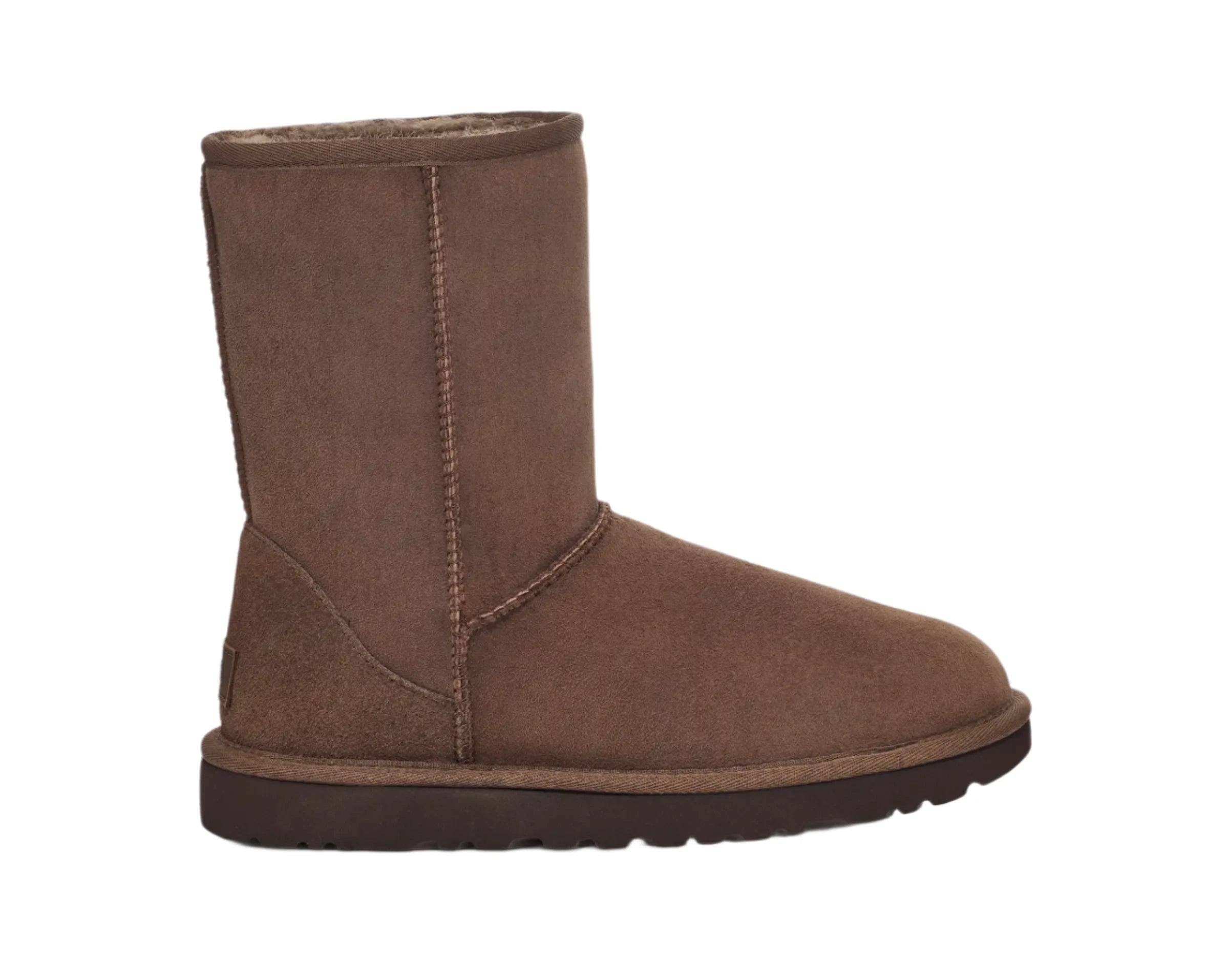 The Cedar color of these Ugg Classic boots give it a very rich appearance