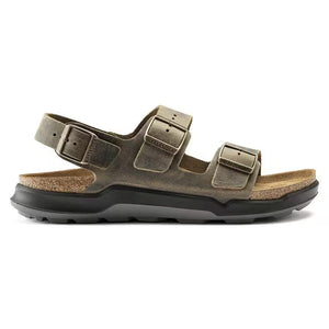 This Milano Birkenstock sandal has a oiled leather upper and a cork midsole. 