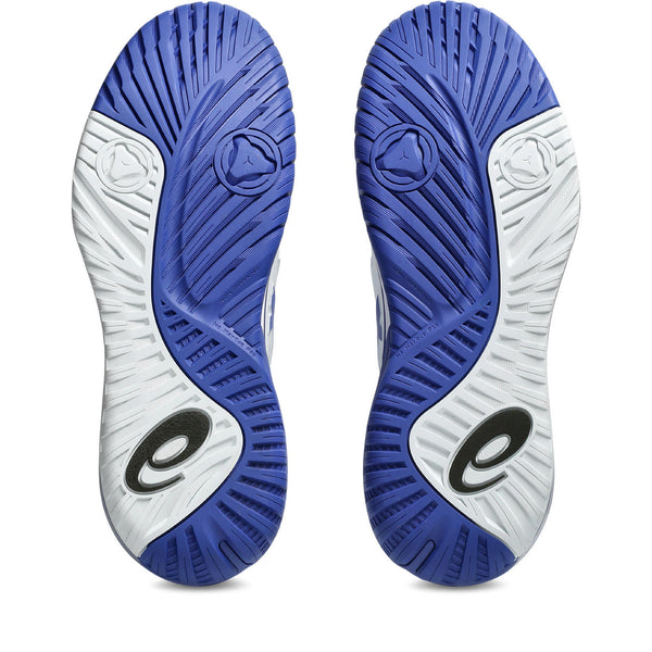 A Asics logo is on the heel of the outsole of this shoe. 