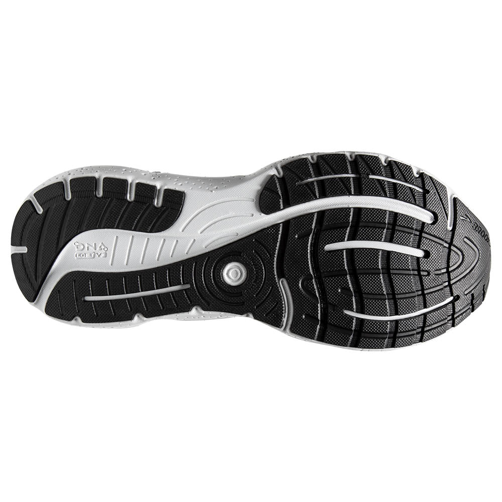 The outsole of the Glycerin GTS 20 is all black and white