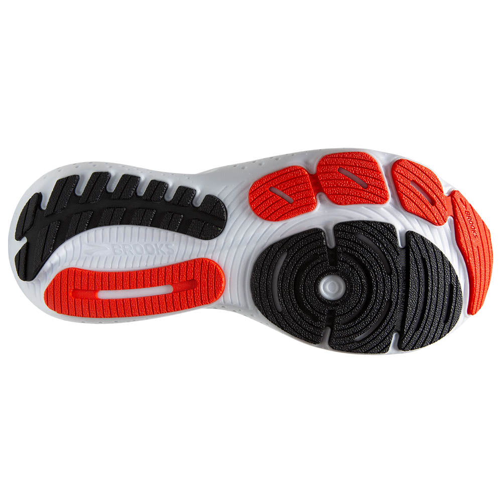 The outsole of this Glycerin 21 is the same red adn black colors as the upper