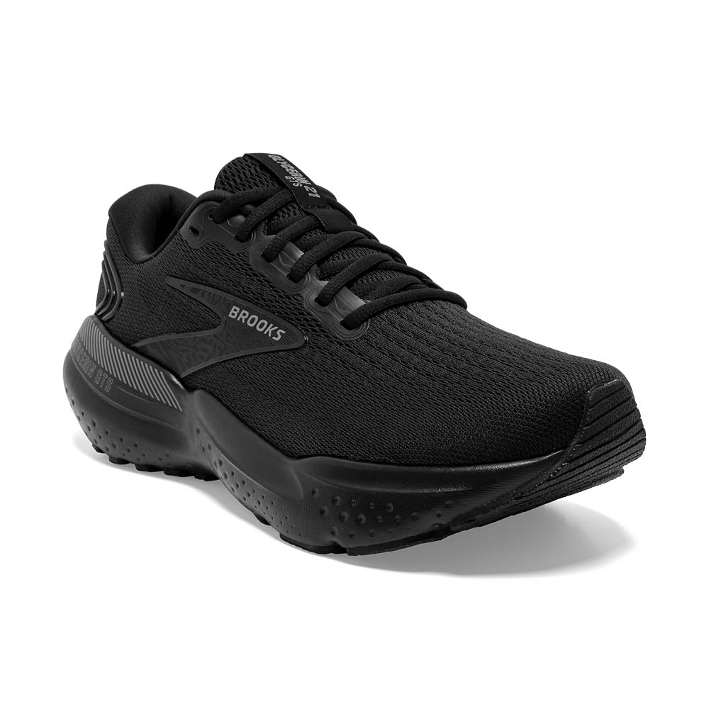Even the midsole on this all black version of the Glycerin 21 GTS is black