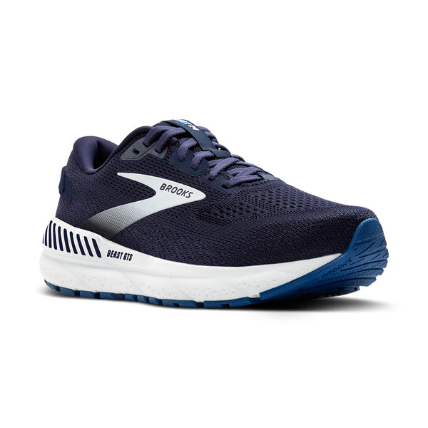 A light navy color to this Brooks Beast 24 looks great.