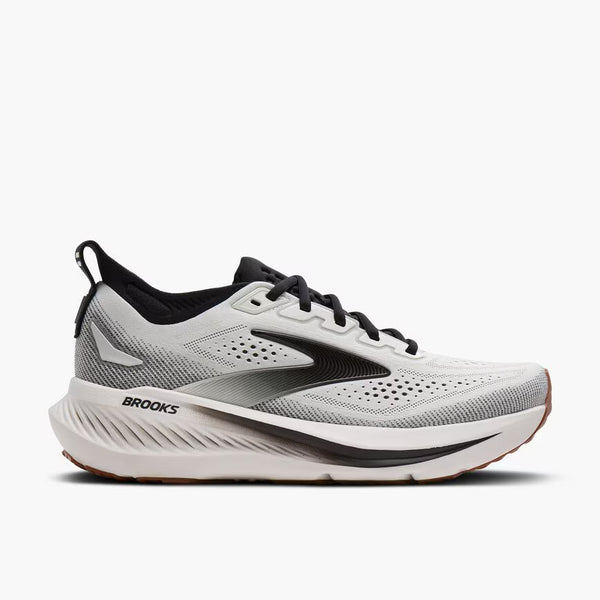 This glycerin 23 has a white upper and a white midsole
