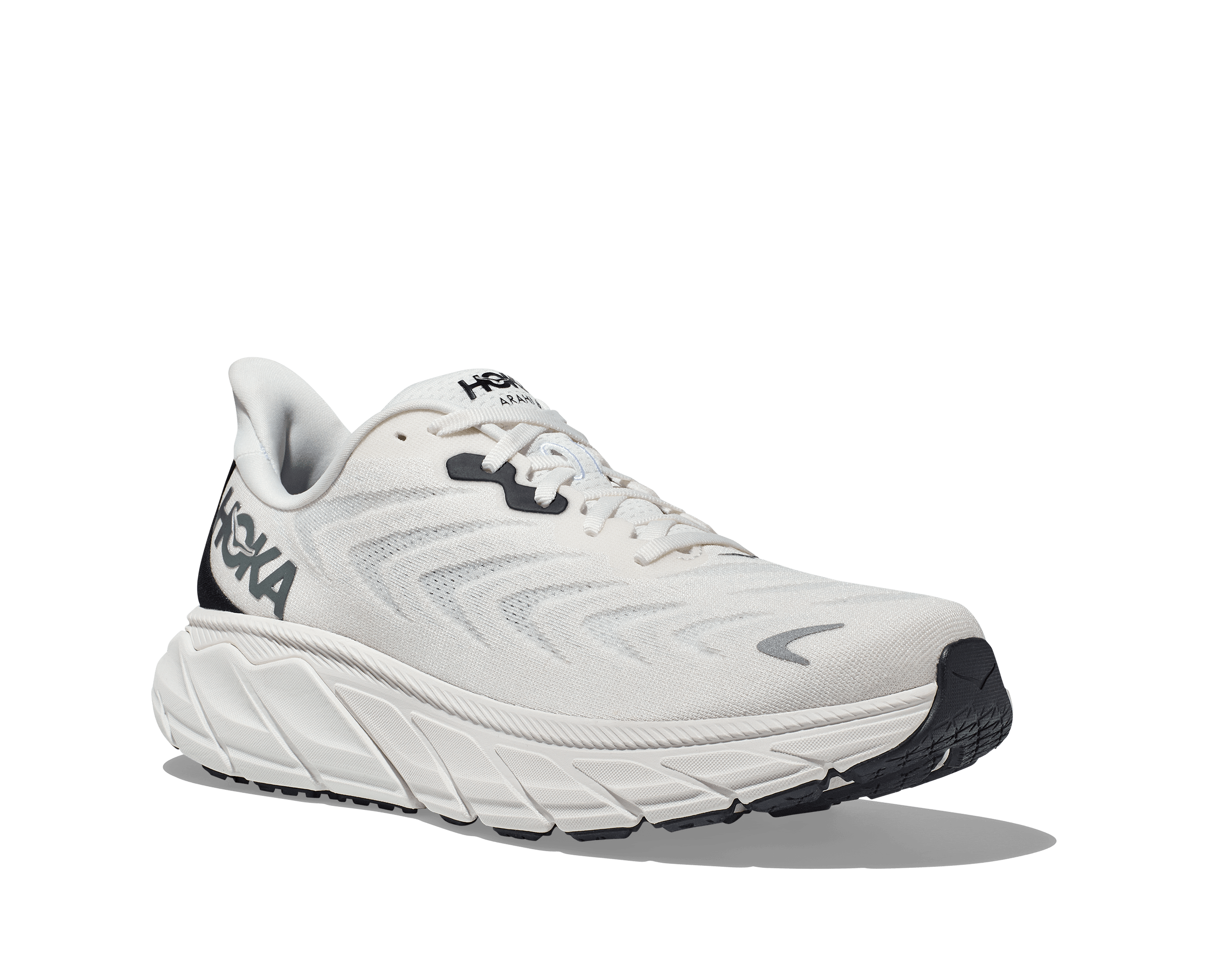 Lateral angled view of the Men's Arahi 6 by HOKA in the color Blanc de Blanc/Steel Wool